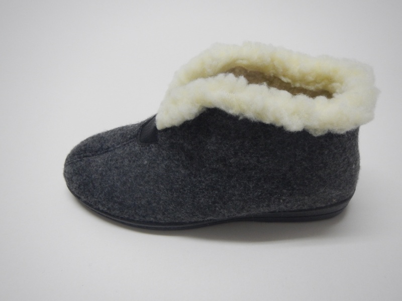 OBUWIE OCIEPLANE WEŁNA NR : 36-47 [BJ0W39/00]