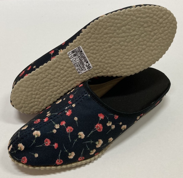 PANTOFLE DAMSKIE. KLIN PEŁNE NR;34-41 [BJ0005/00] CZARNE W GOŻDZIKI