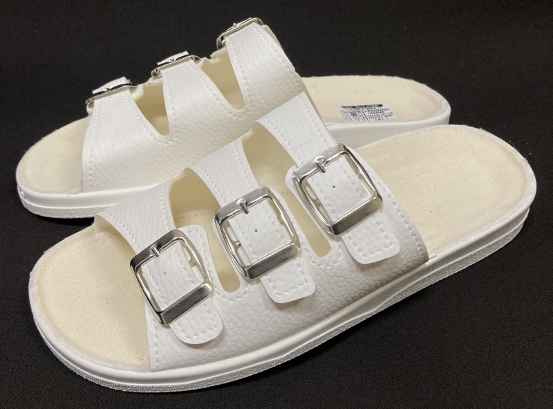 KLAPKI NA TRZY SPINKI BIAŁE NR;36-47 BJ54