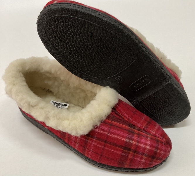 OBUWIE OCIEPLANE WEŁNA BJ0W35 NR:36-42