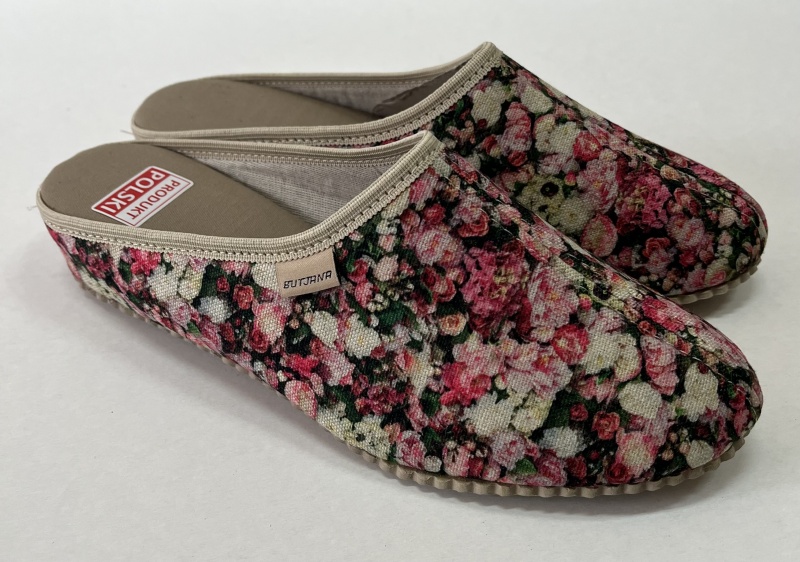 PANTOFLE DAMSKIE NA KLINIE PEŁNE NR;34-41 BJ005/00