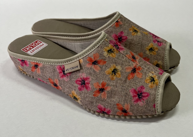 PANTOFLE DAMSKIE NA KLINIE OTWARTE NR;34-41 BJ006/00